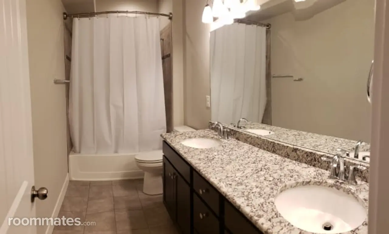 Profile photo 20 of 21