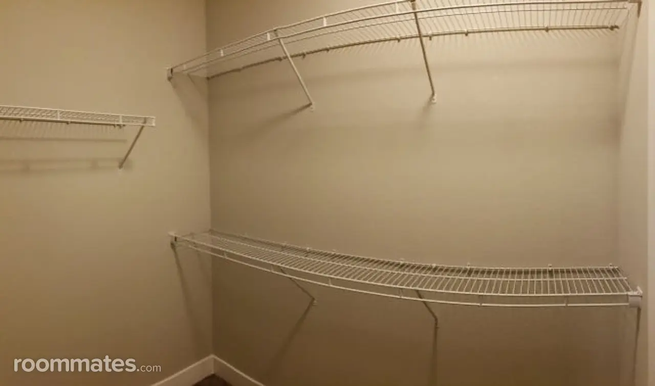 Profile photo 16 of 21