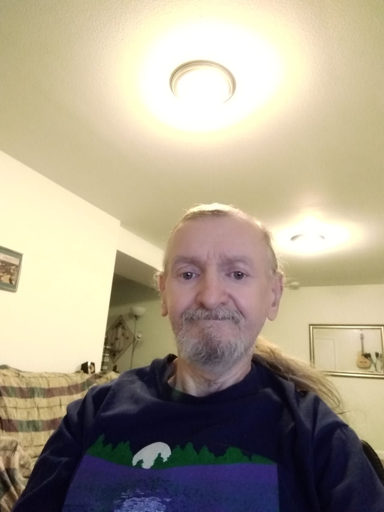 Profile photo 14 of 14