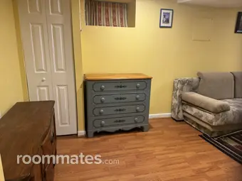 Room for rent in West Roxbury, MA $1200, house