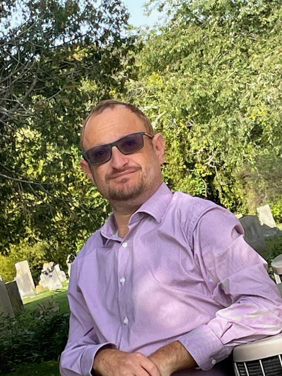 Profile photo 8 of 9