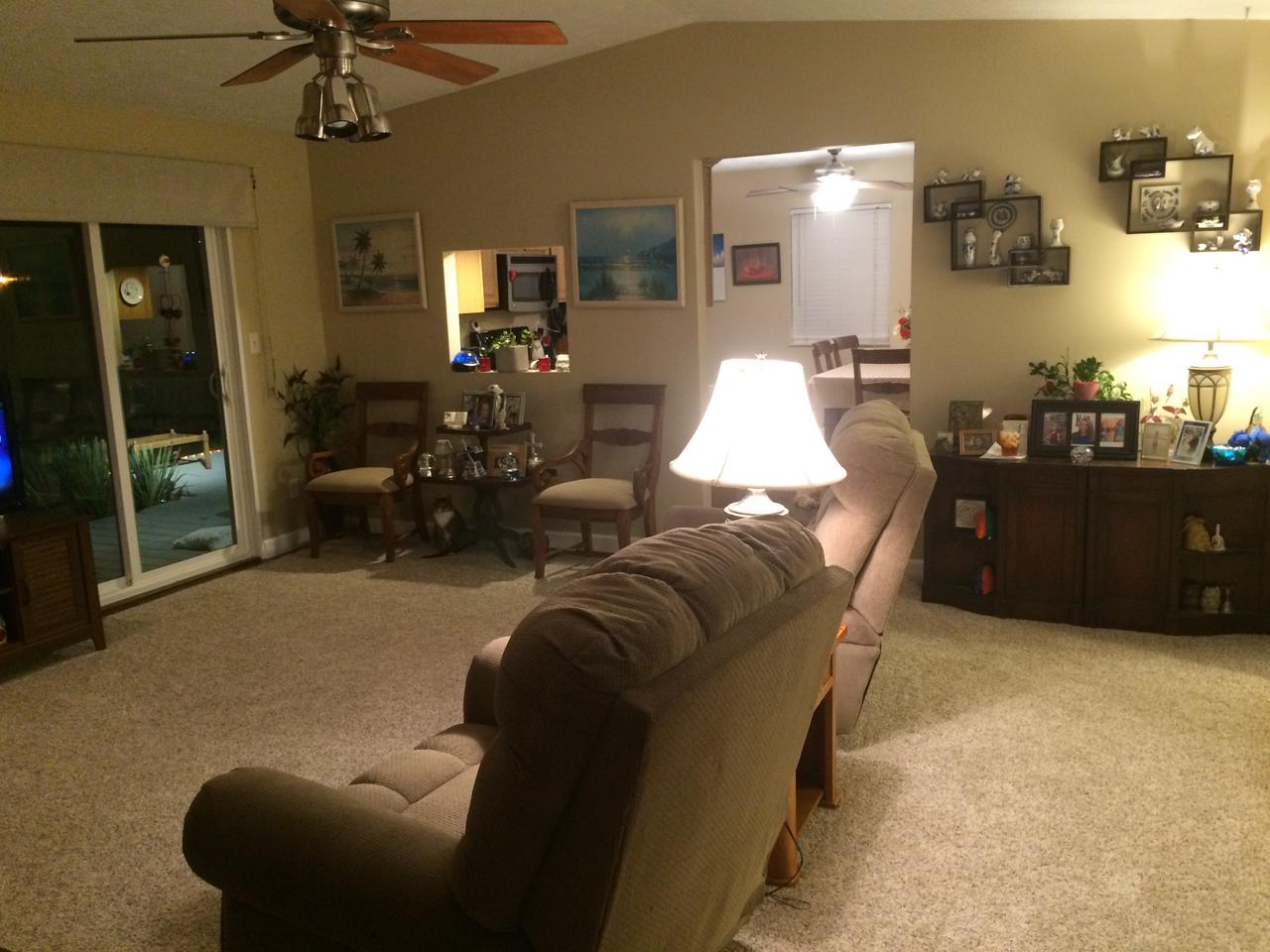 Profile photo 12 of 16