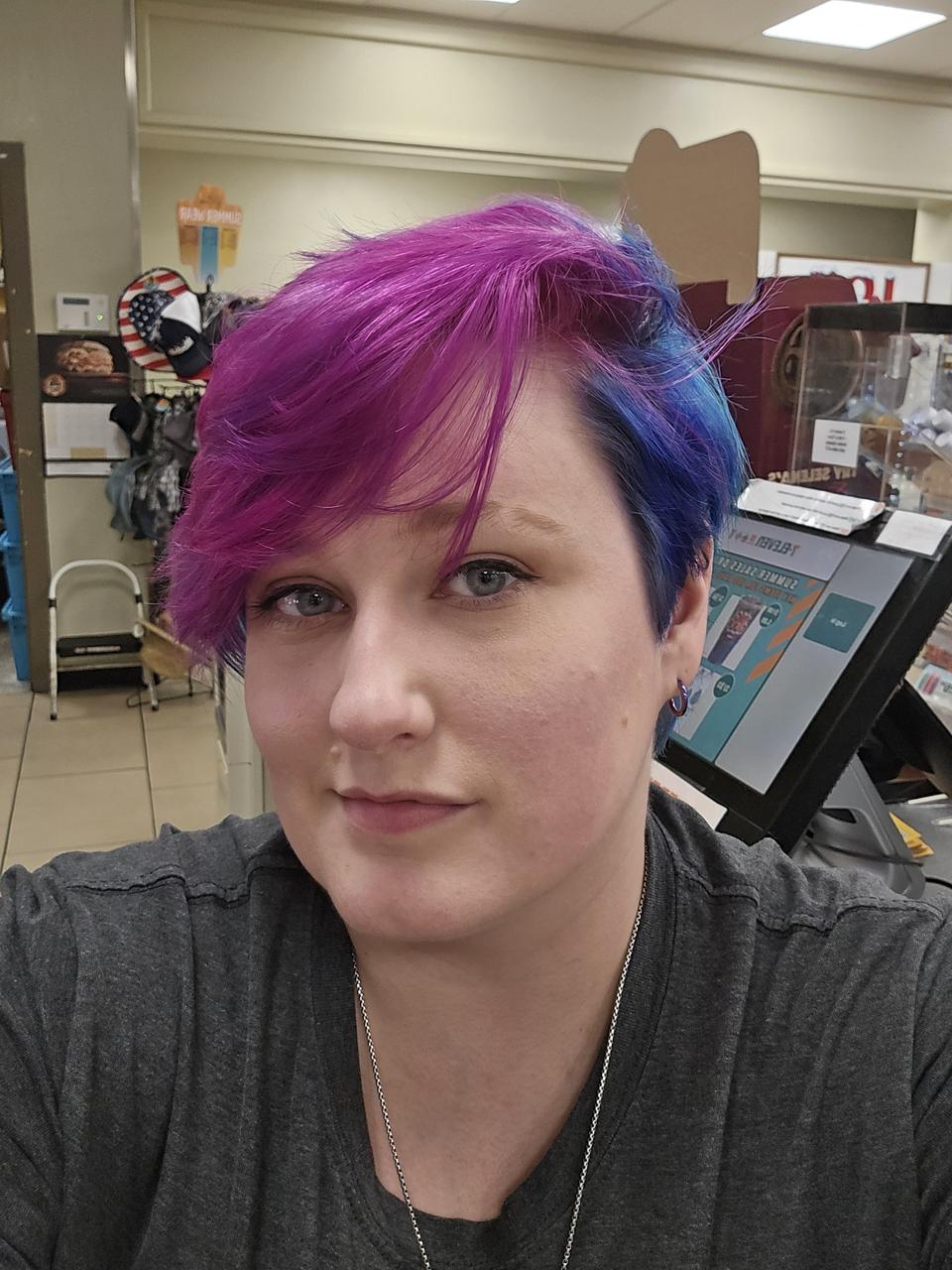 Profile photo 1 of 1