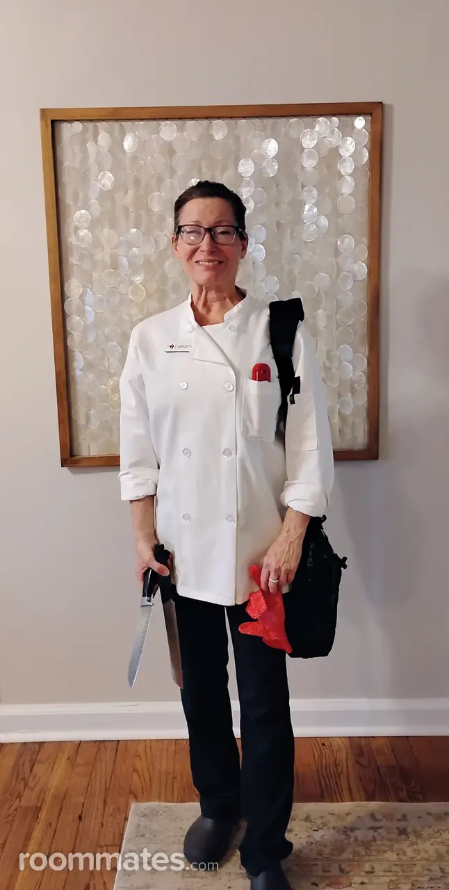 Profile photo 8 of 8