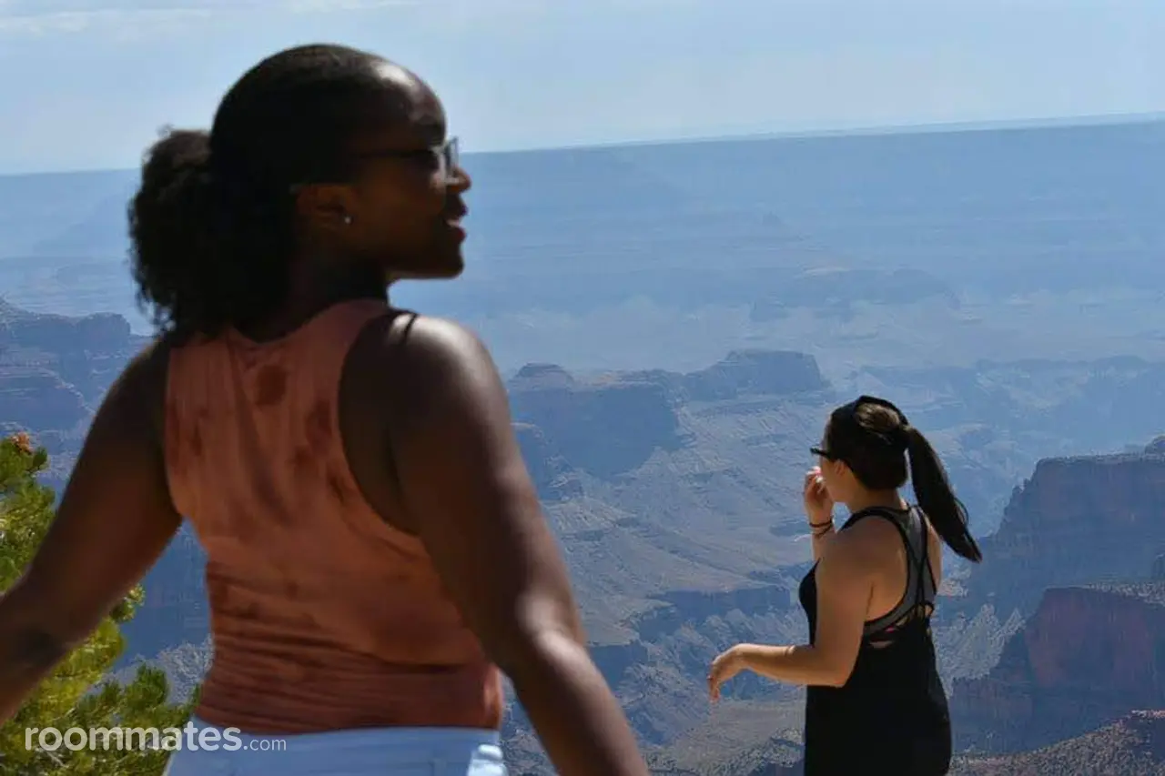 Profile photo 1 of 1