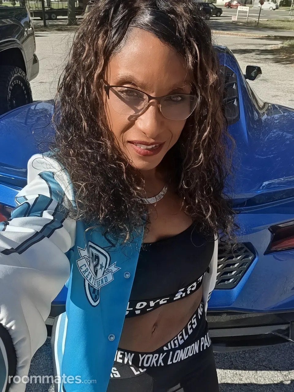 Profile photo 11 of 15