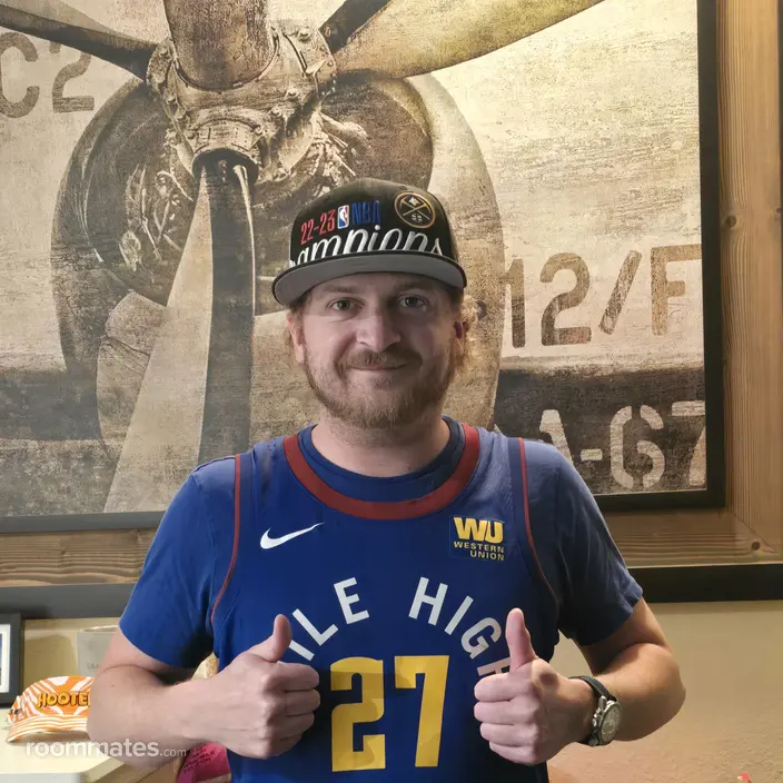 Roommate looking Denver, CO, $1000