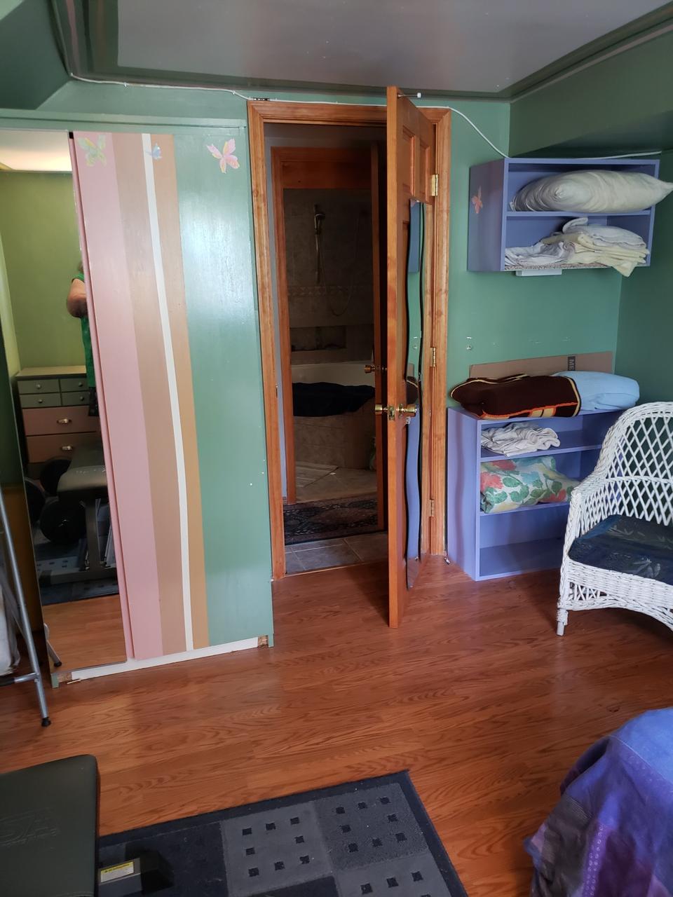 Profile photo 2 of 10