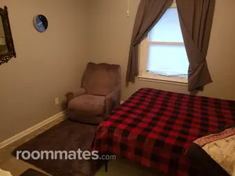 Room for rent in Raytown, MO $700, house