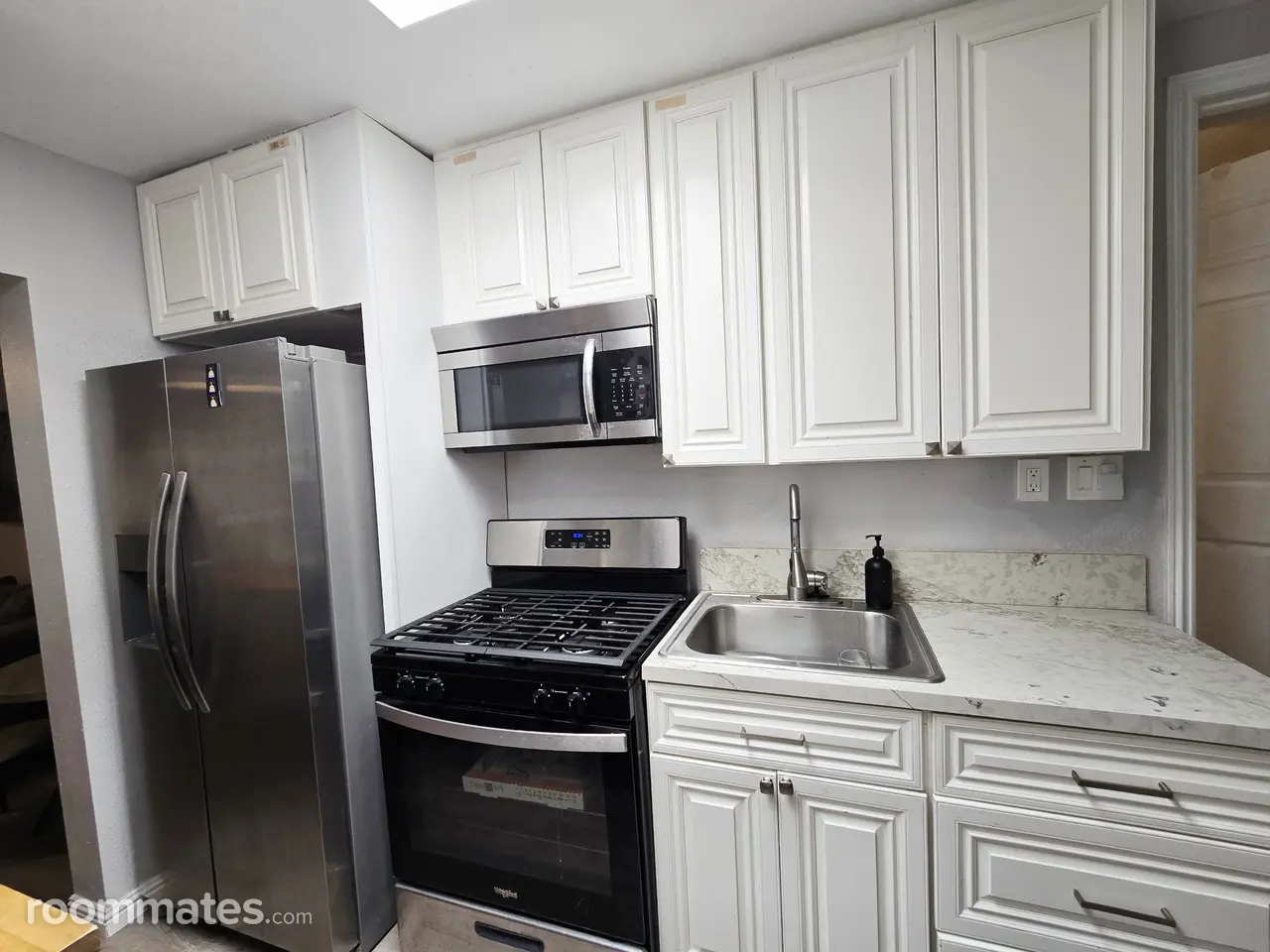 Profile photo 2 of 11