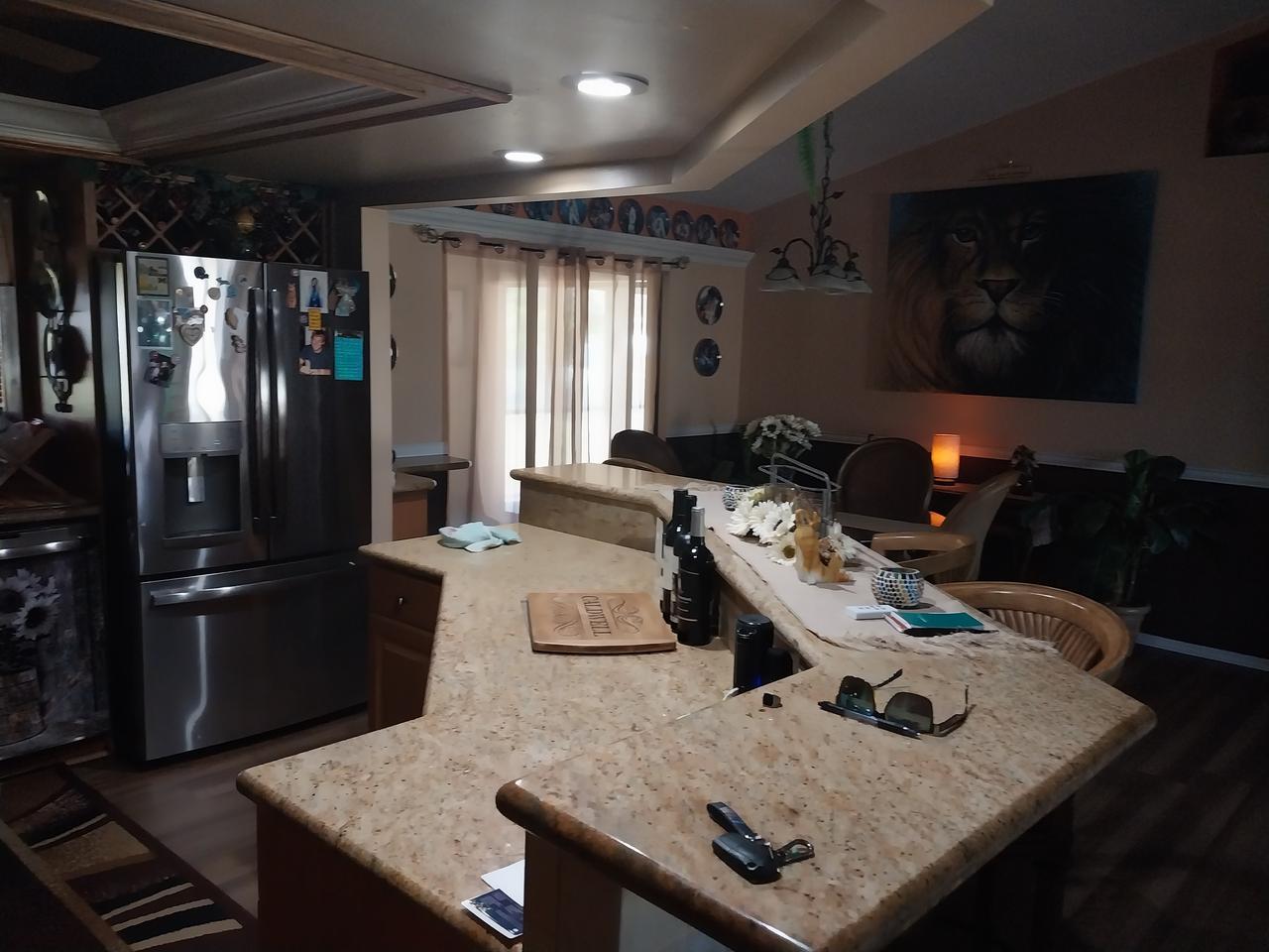 Profile photo 3 of 9