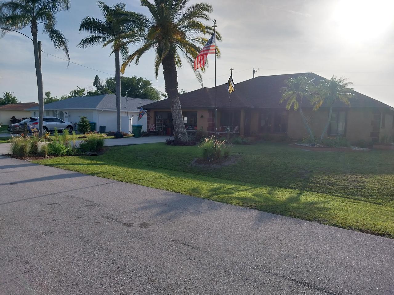 Profile photo 1 of 9