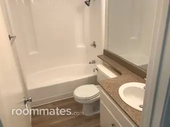 Room for rent in Huntington Beach, CA $1415, apartment