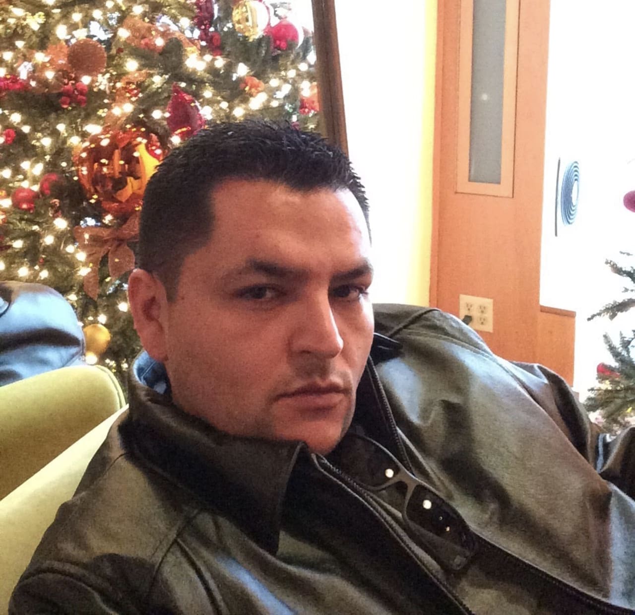 Profile photo 3 of 3