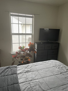 Room for rent in Chesapeake, VA $700, condo