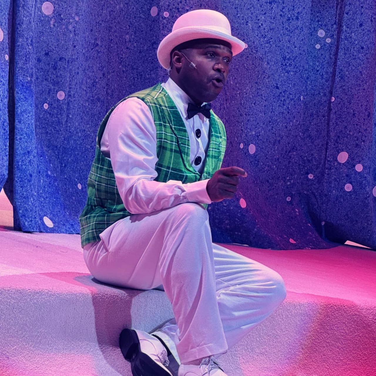 Profile photo 1 of 7