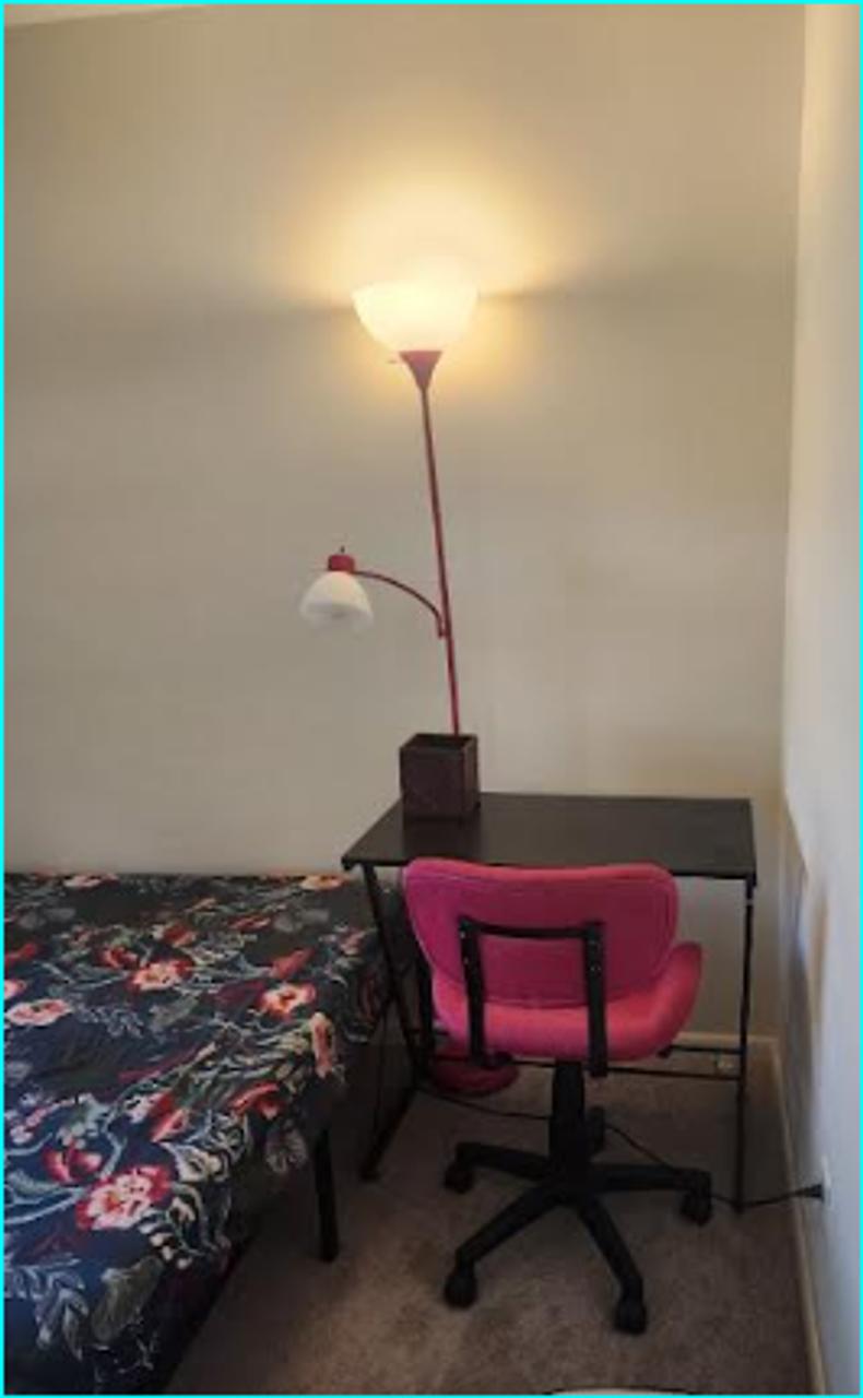 Profile photo 6 of 7