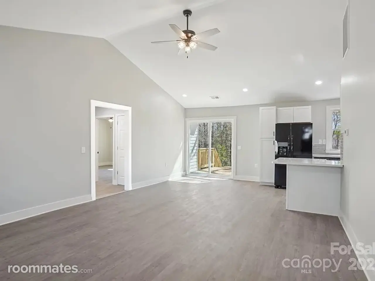 Profile photo 2 of 11