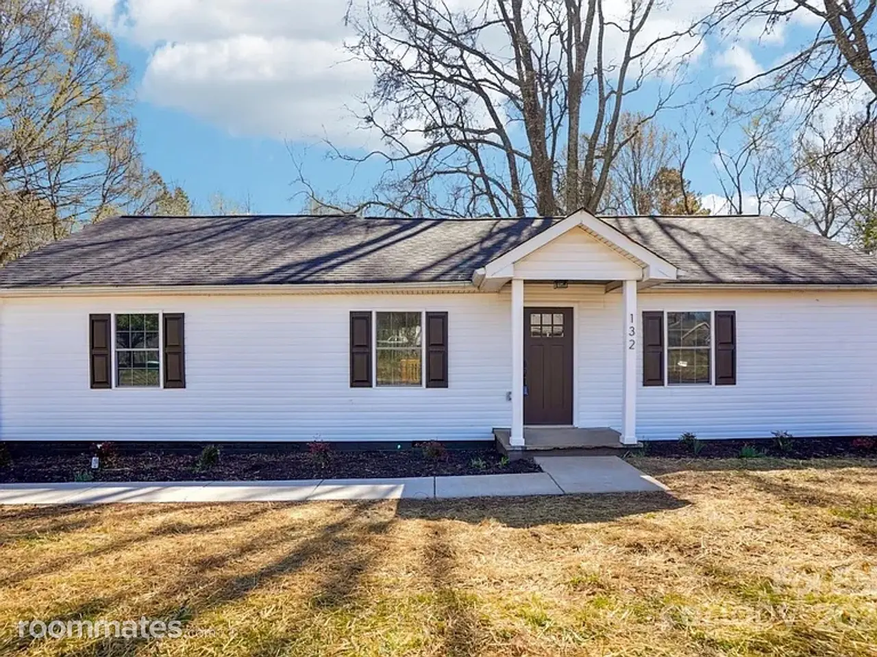 Profile photo 1 of 11