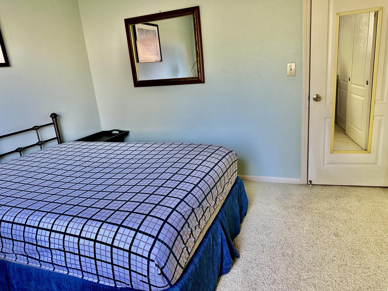 Profile photo 10 of 11