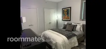 Room for rent in Miami, FL $1600, condo