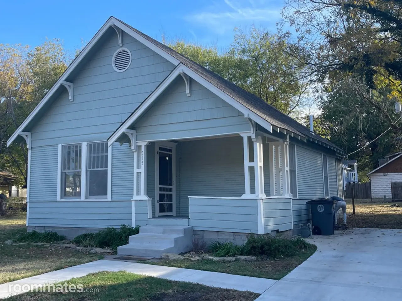 Profile photo 1 of 11