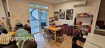 Room for rent in Portland, OR $615, townhouse