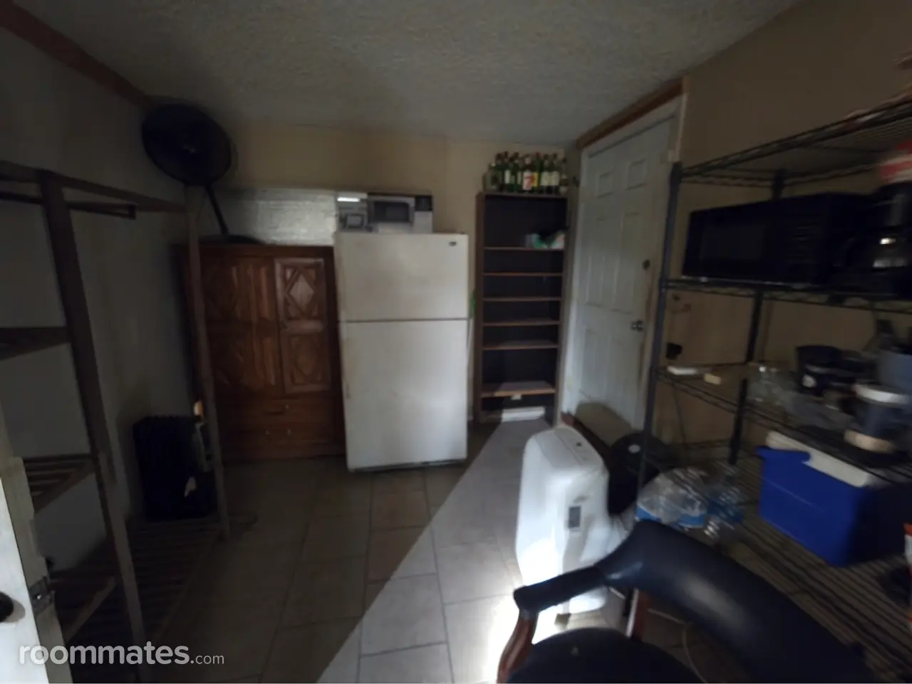 Profile photo 3 of 4