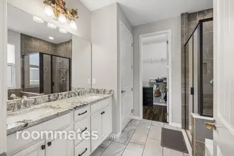 Room for rent in Lakewood Ranch, FL $1200, house