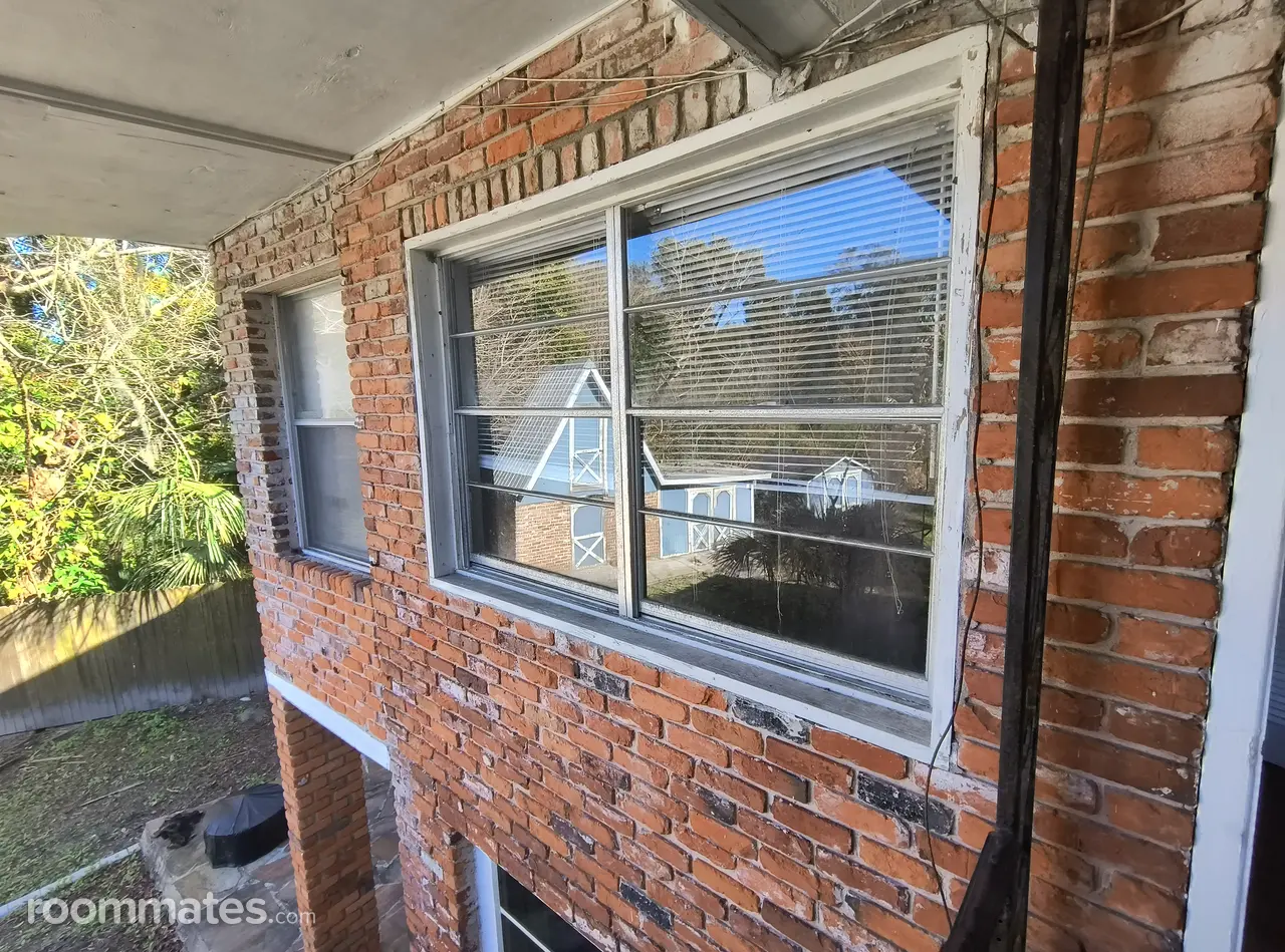 Profile photo 2 of 5