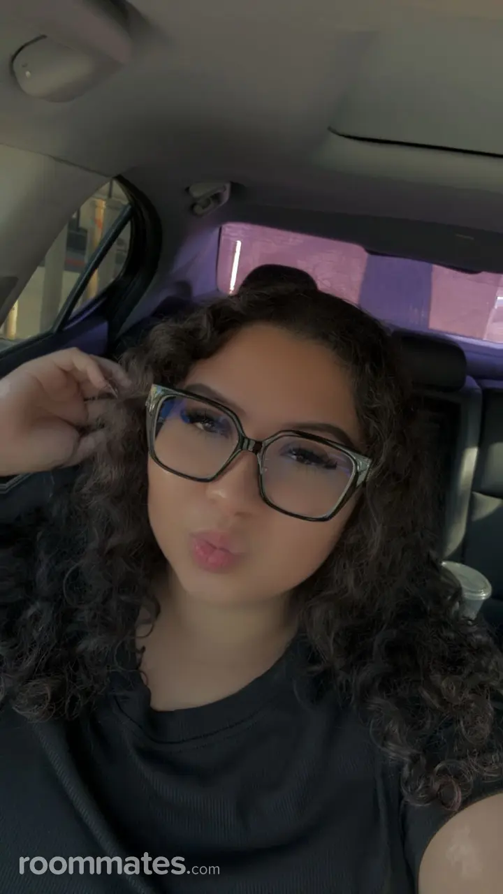 Profile photo 1 of 1