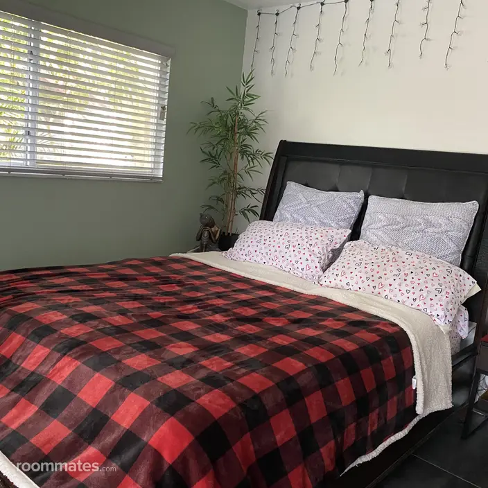 Room for rent in Plantation, FL $1000, townhouse