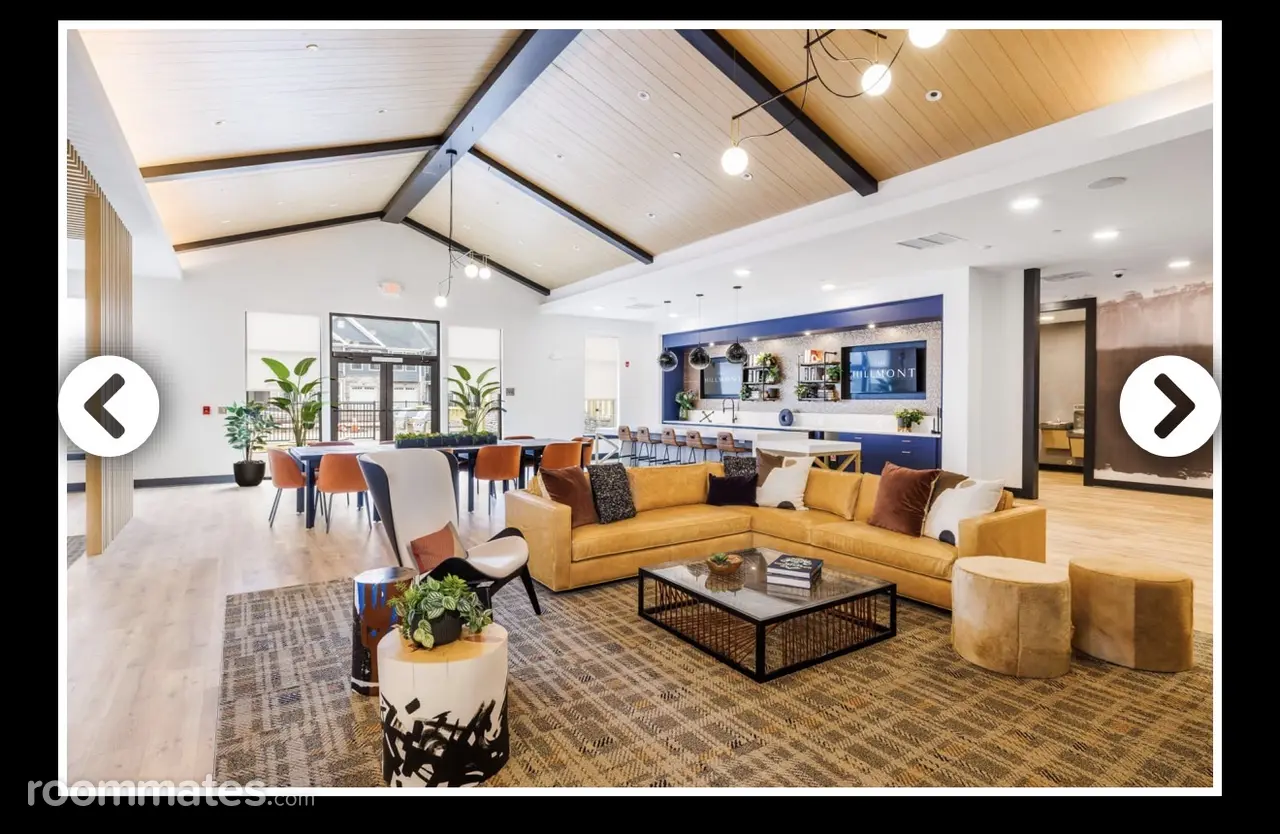 Profile photo 2 of 10