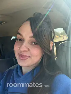 Roommate looking Honolulu, HI, $1500