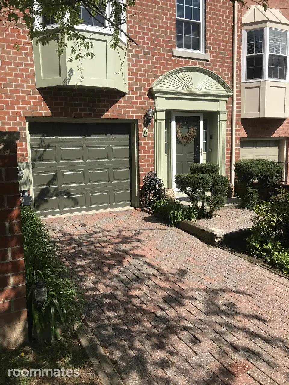 Profile photo 4 of 7