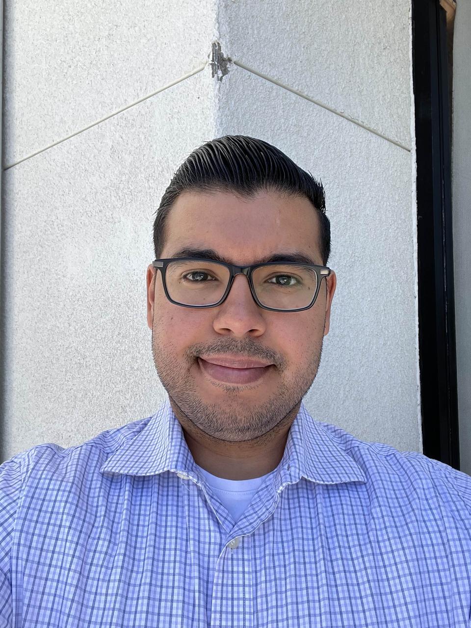 Profile photo 2 of 4