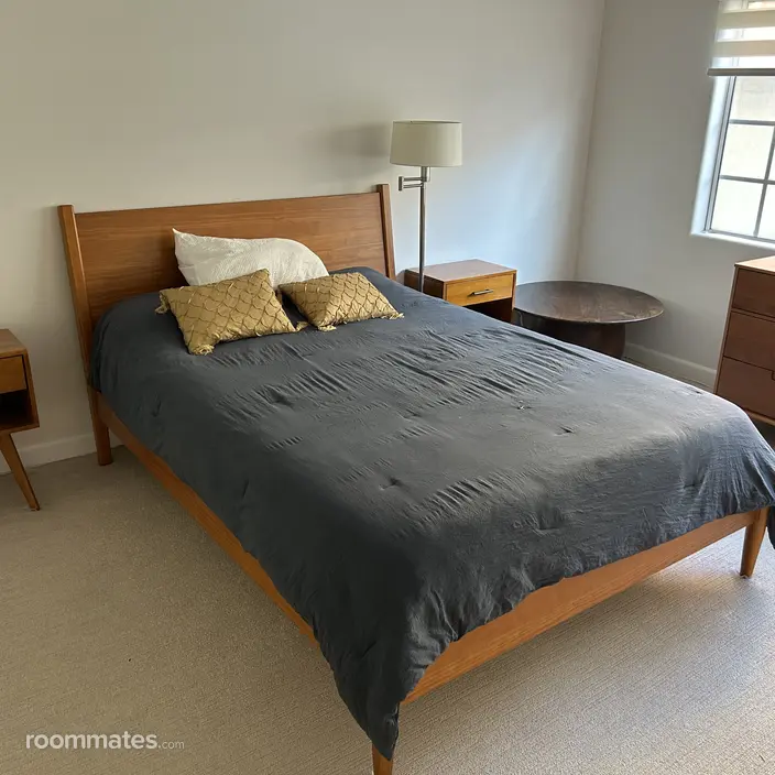 Room for rent in Los Angeles, CA $2000, condo