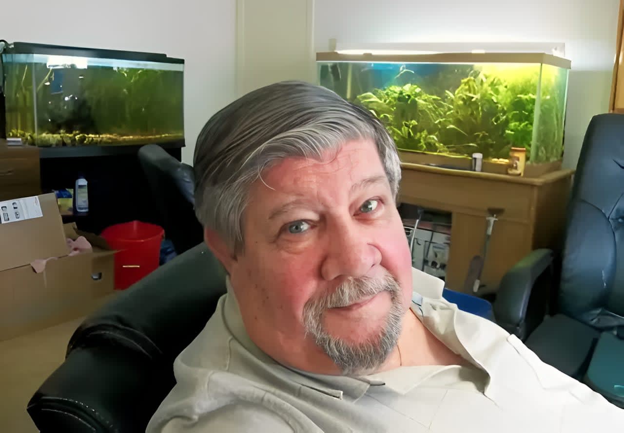 Profile photo 5 of 5