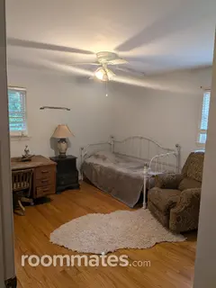 Room for rent in Spartanburg, SC $800, house
