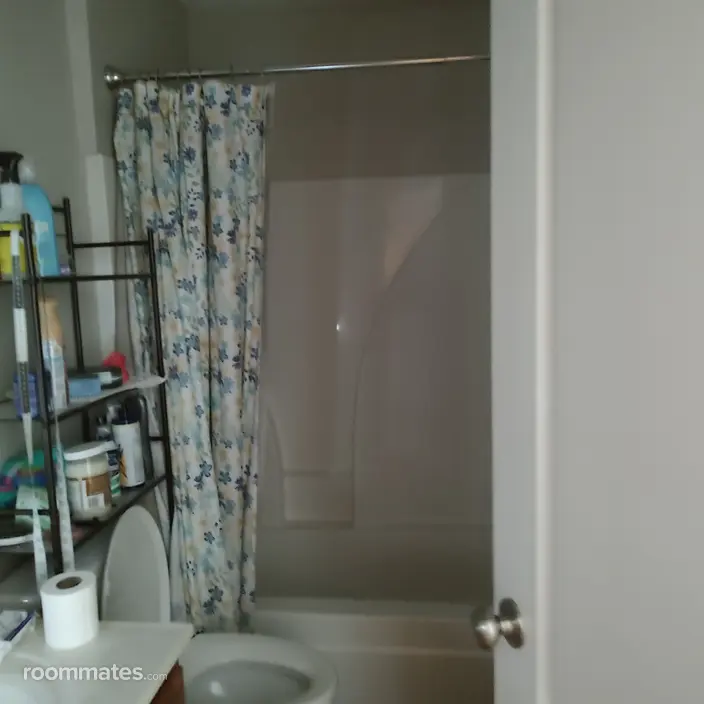 Room for rent in Spring Lake, NC $850, house