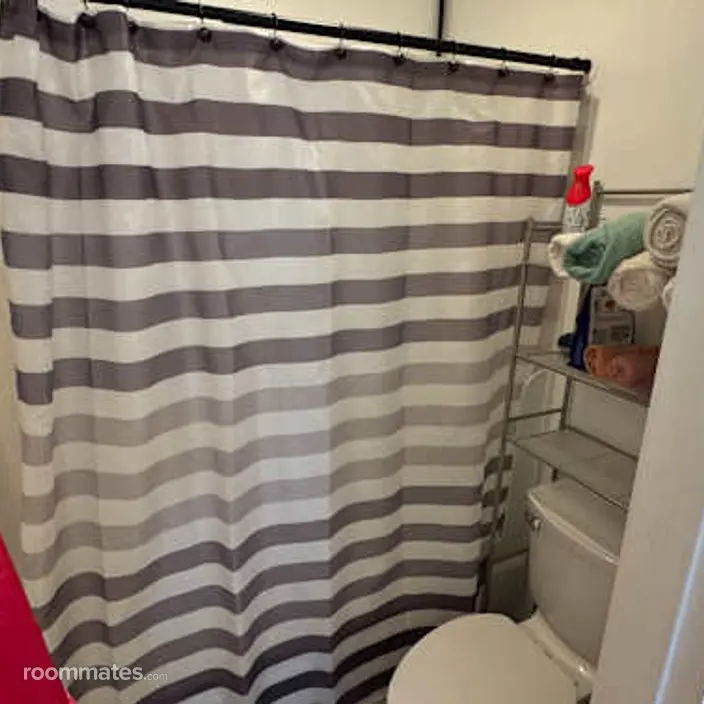 Room for rent in Kapolei, HI $1500, house