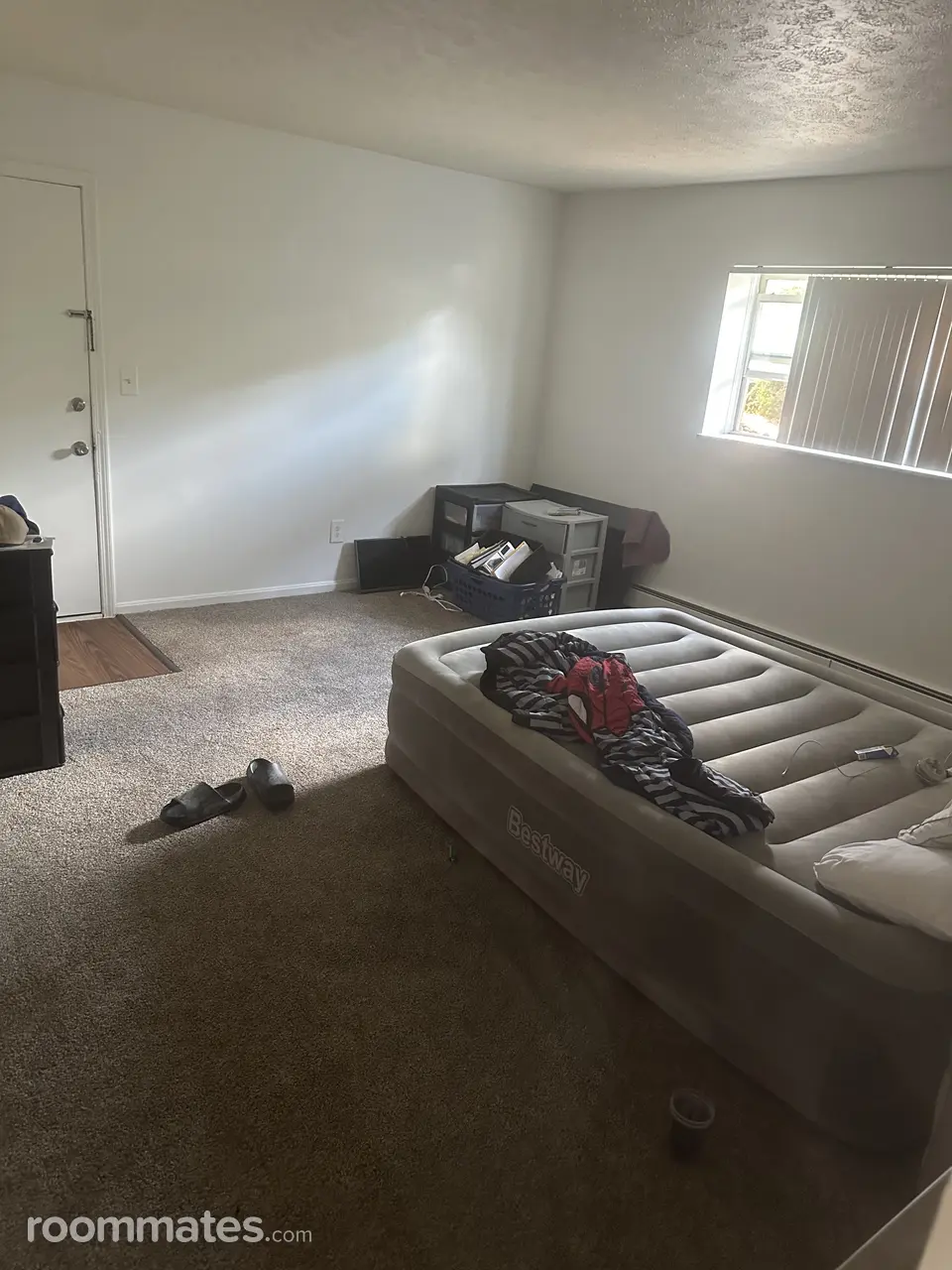 Profile photo 3 of 6