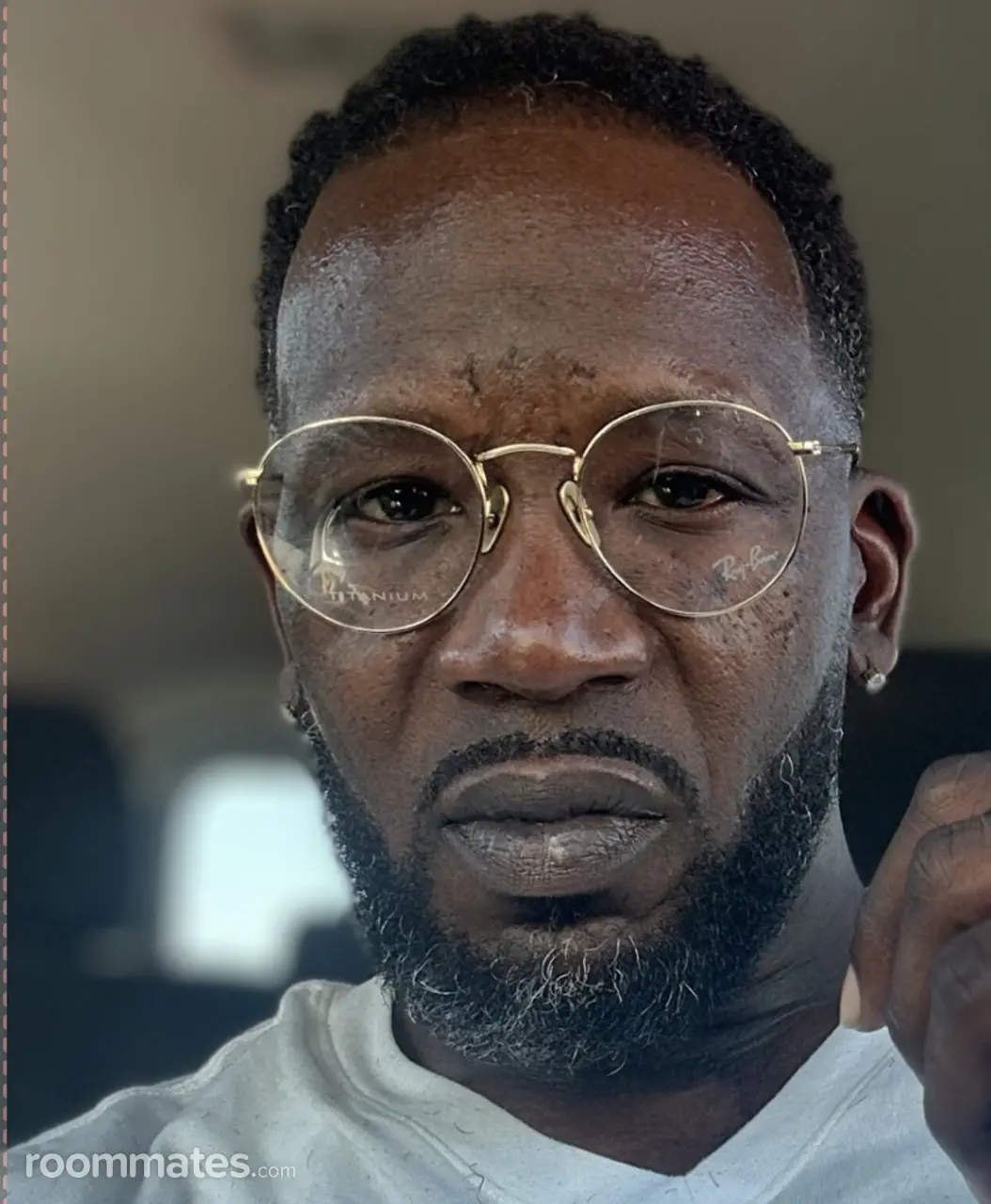 Profile photo 6 of 6