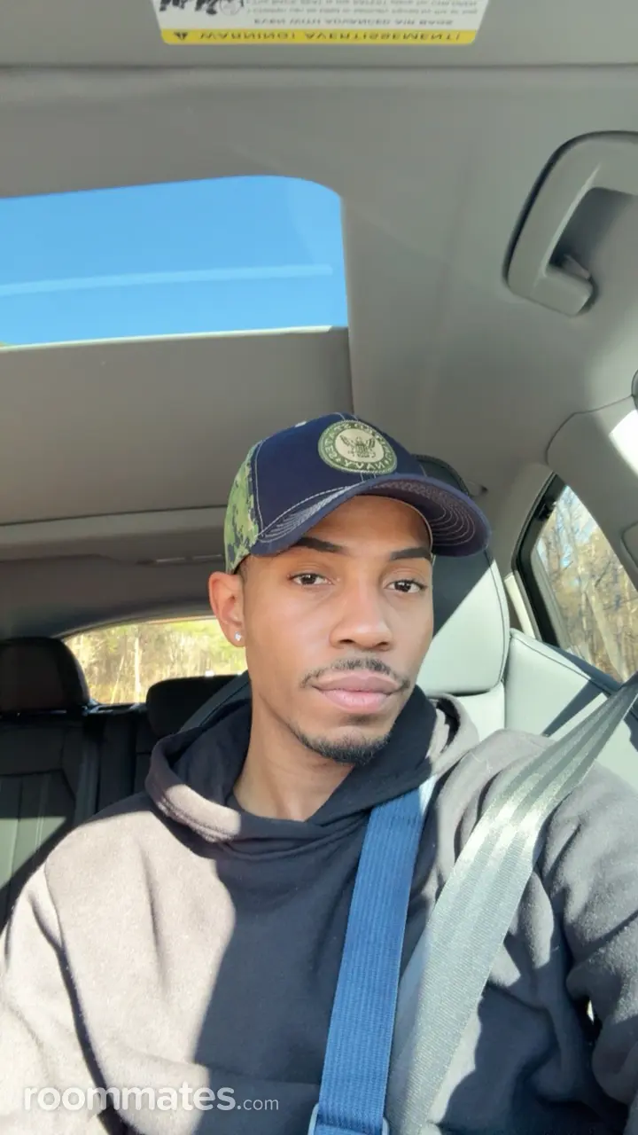 Profile photo 4 of 6