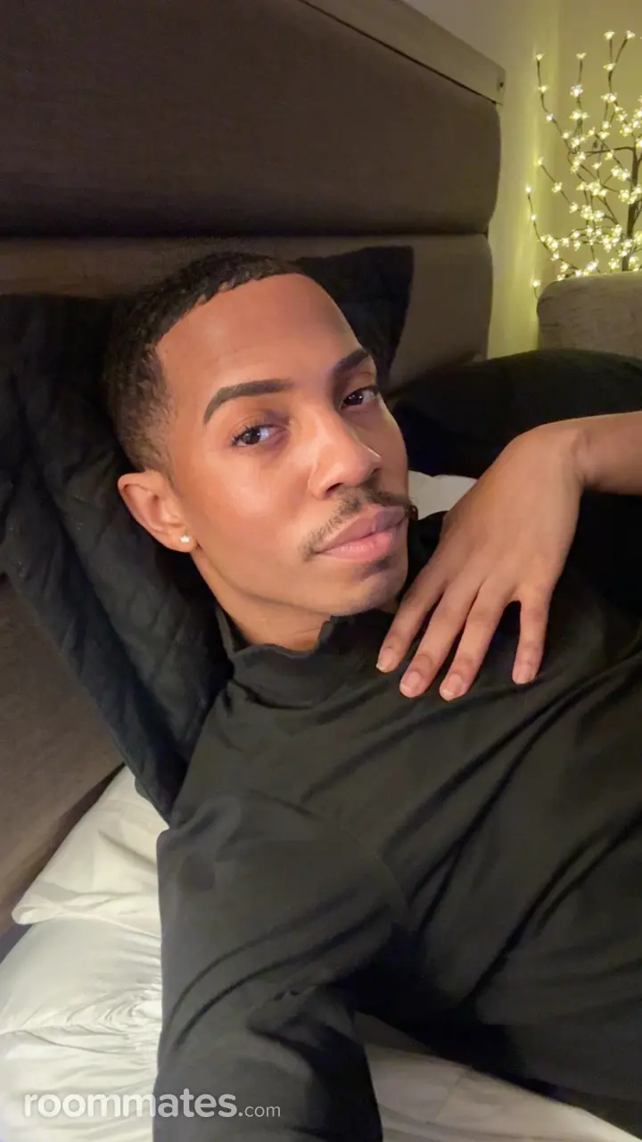 Profile photo 1 of 6