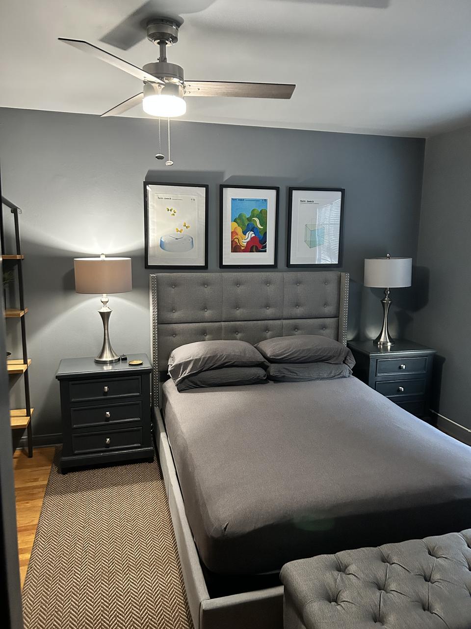 Profile photo 1 of 3