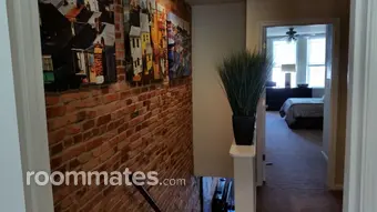Room for rent in Baltimore, MD $950, house