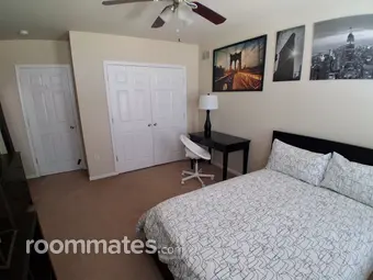 Room for rent in Baltimore, MD $950, house