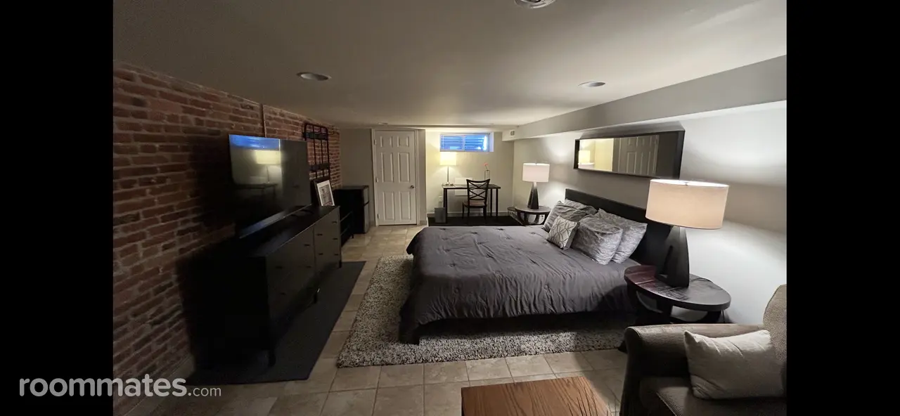 Profile photo 4 of 9