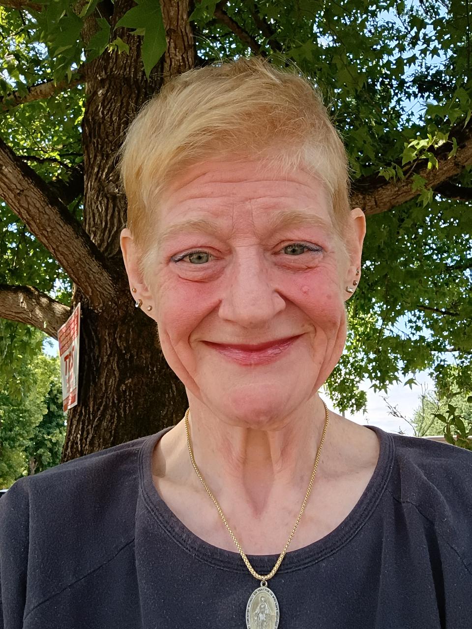 Profile photo 1 of 1